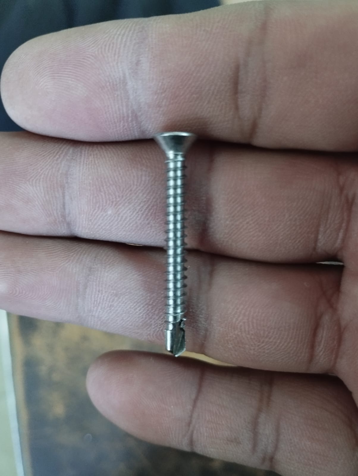 Tornillería y ferretería